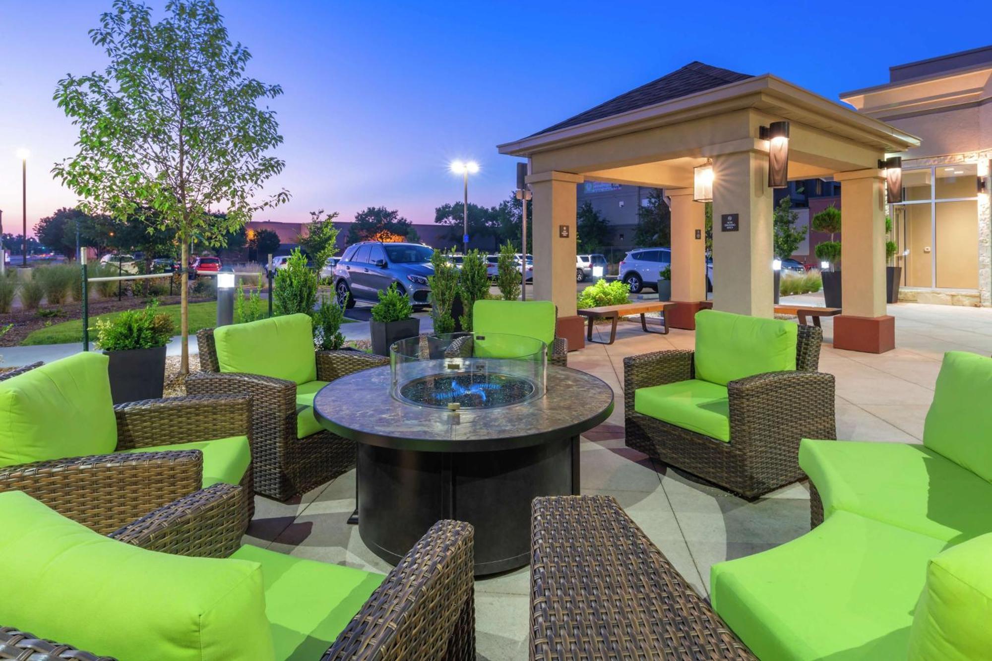 Hilton Garden Inn Arvada/Denver, Co מראה חיצוני תמונה